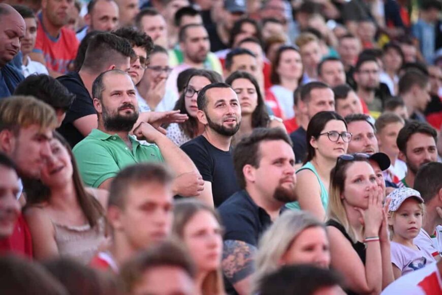 Eb 2020: Óriáskivetítővel várják a szurkolókat